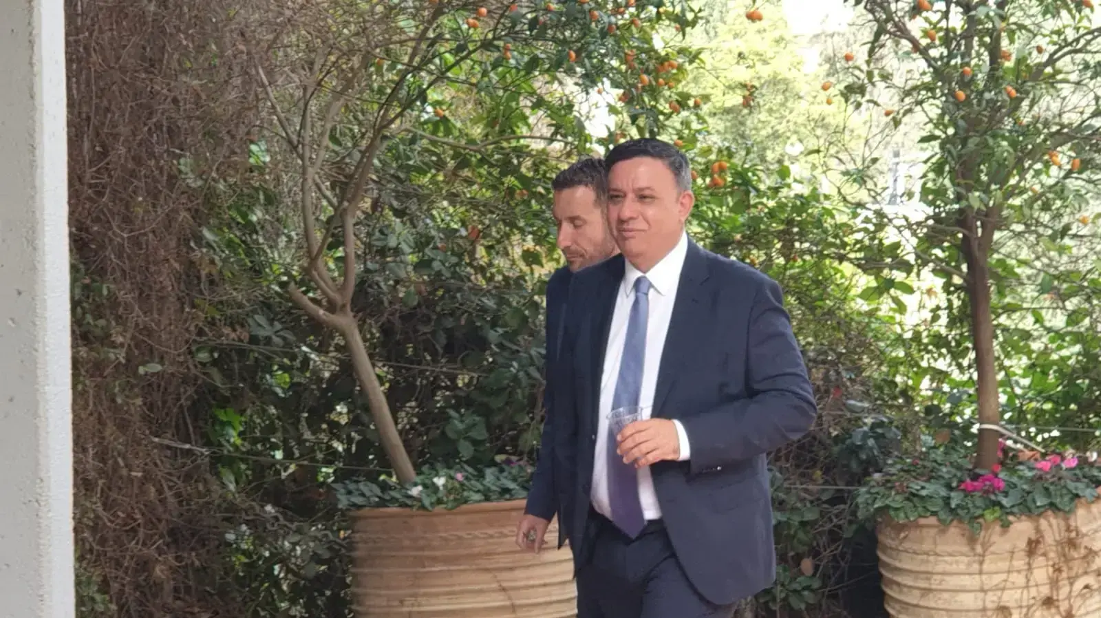 אבי גבאי , בעת הגעתו לבית הנשיא 16 באפריל 2019 אבי גבאי , בעת הגעתו לבית הנשיא 16 באפריל 2019