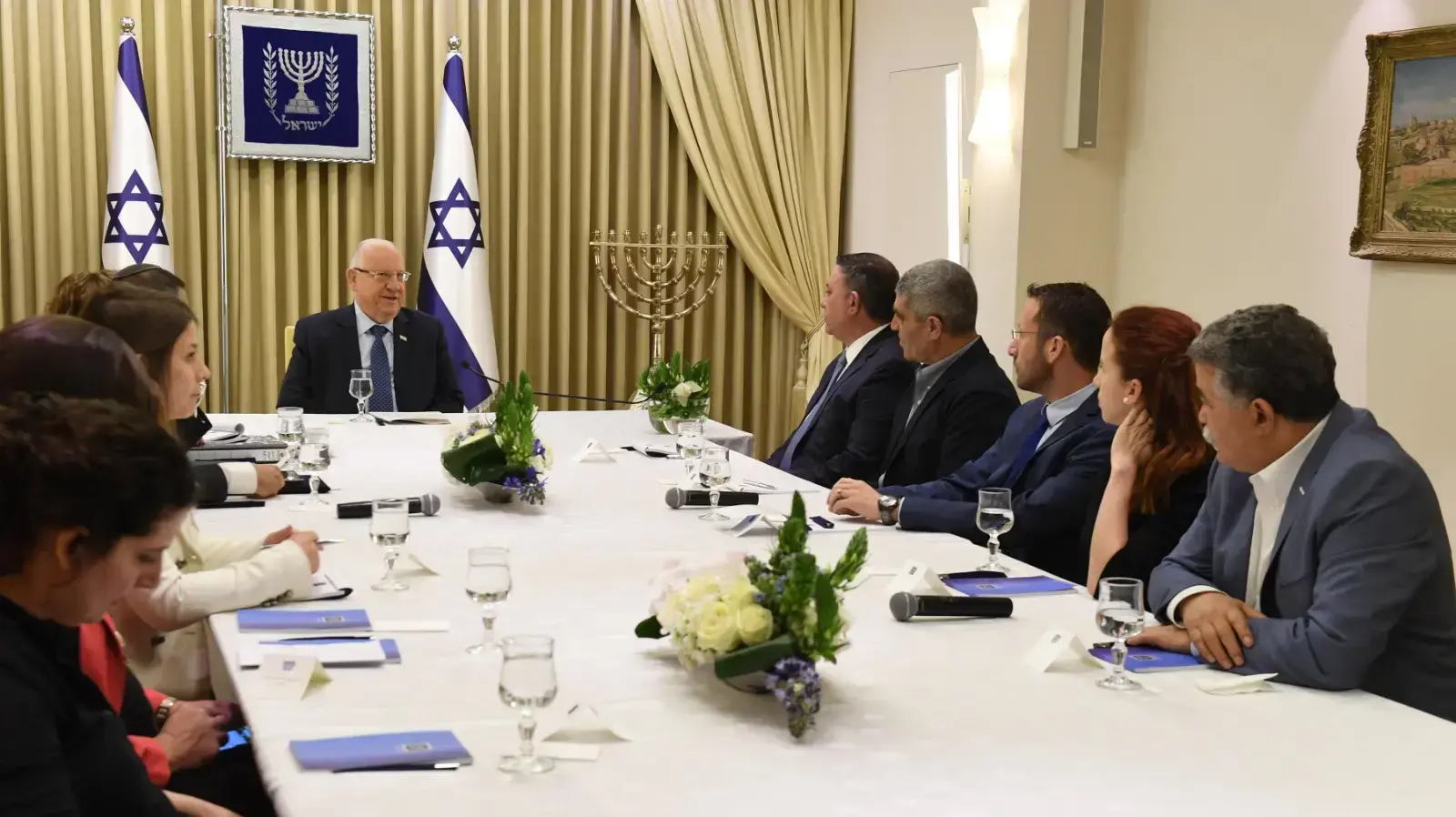הגעת סיעת העבודה לבית הנשיא במסגרת ההתייעצויות. 16 באפריל 2019 הגעת סיעת העבודה לבית הנשיא במסגרת ההתייעצויות. 16 באפריל 2019