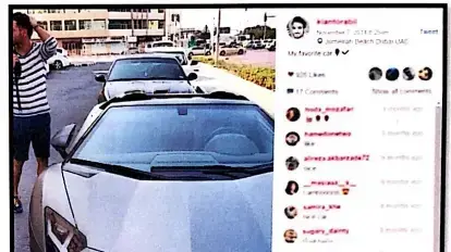 דור האיקס האיראני
ילדי שמנת
אייטם בוחבוט
המותגים שלובש שנו של סגנו של נשיא איראן לשעבר, מחמוד אחמדי- ז'אד, עלי אבאדי דור האיקס האיראני
ילדי שמנת
אייטם בוחבוט
המותגים שלובש שנו של סגנו של נשיא איראן לשעבר, מחמוד אחמדי- ז'אד, עלי אבאדי