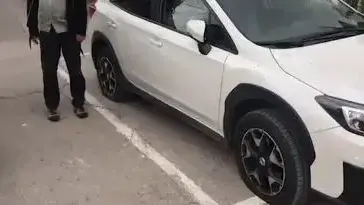 אלמונים ניקבו את צמיגי הרכב של יו"ר הוועד המנהל של שוברים שתיקה מיקי קרצמן אלמונים ניקבו את צמיגי הרכב של יו"ר הוועד המנהל של שוברים שתיקה מיקי קרצמן