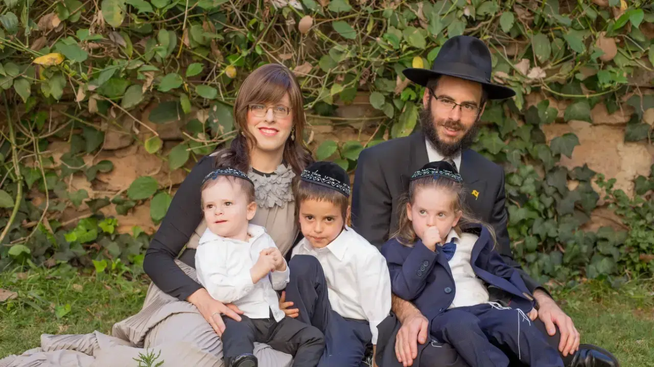 שליח חב"ד בניירובי בירת קניה הרב שמואל נוטיק ואשתו חיה עברו שוד אלים ומזויין בבית חב"ד בעיר במהלכו הוכו קשות ונפצעו, 24 באפריל 2019