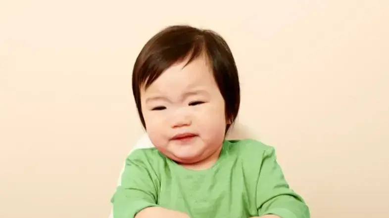 פרצופי טעימות של תינוקות Piccolo פרצופי טעימות של תינוקות Piccolo