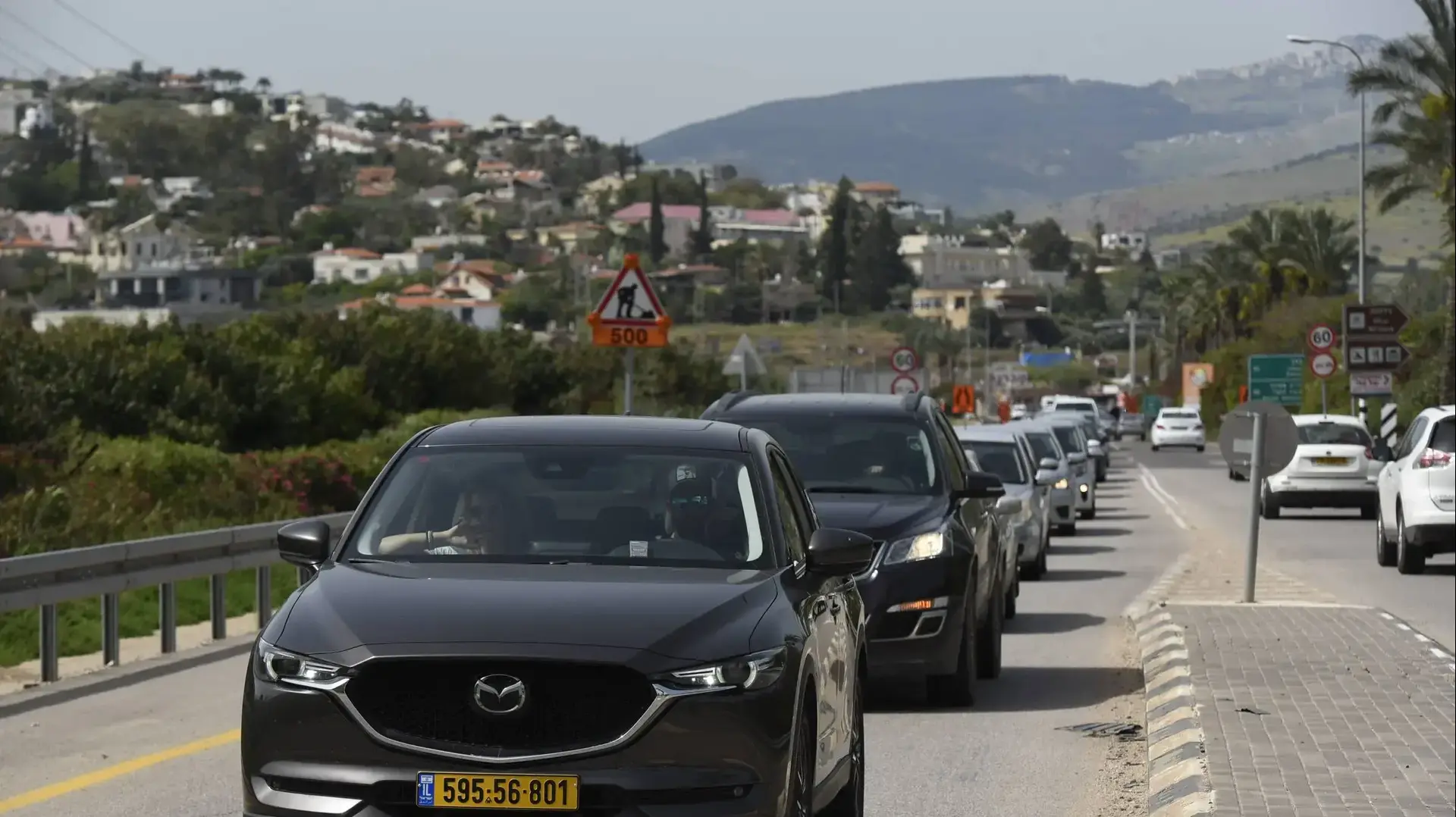 פקקי תנועה סובב כינרת חול המועד פסח, 25 אפריל, 2019 פקקי תנועה סובב כינרת חול המועד פסח, 25 אפריל, 2019