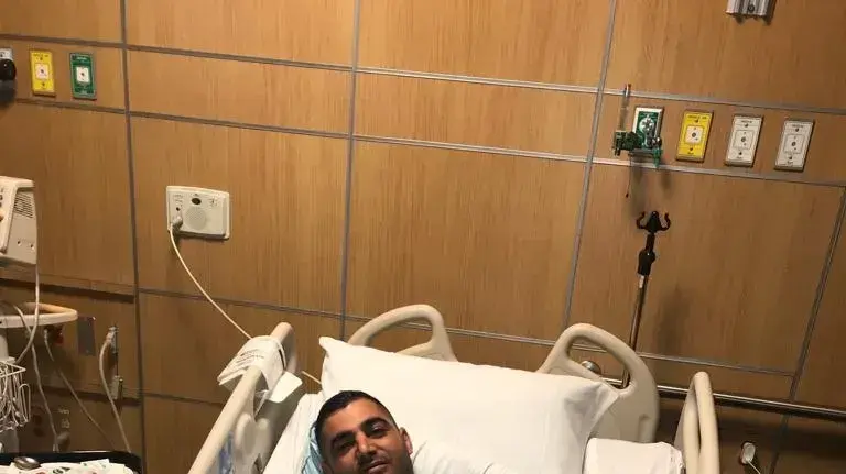 אלמוג פרץ נפצע בירי בבית הכנסת ליד סאן דיאגו, אפריל 2019 אלמוג פרץ נפצע בירי בבית הכנסת ליד סאן דיאגו, אפריל 2019