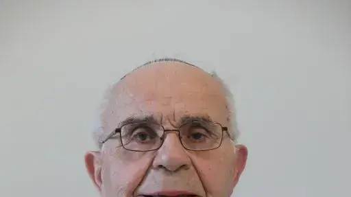 מנחם הברמן -ששת מדליקי המשואות בעצרת הפתיחה הממלכתית שתתקיים ביד ושם, יום השואה תשע"ט 2019 מנחם הברמן -ששת מדליקי המשואות בעצרת הפתיחה הממלכתית שתתקיים ביד ושם, יום השואה תשע"ט 2019