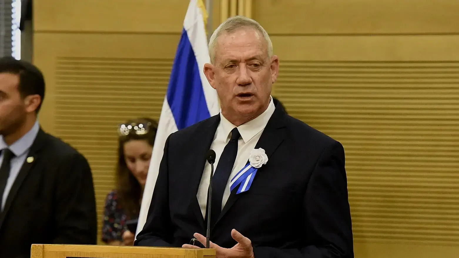 בני גנץ, יו"ר כחול לבן בישיבת הסיעה הראשונה ביום השבעת הכנסת, 30 באפריל 2019 בני גנץ, יו"ר כחול לבן בישיבת הסיעה הראשונה ביום השבעת הכנסת, 30 באפריל 2019