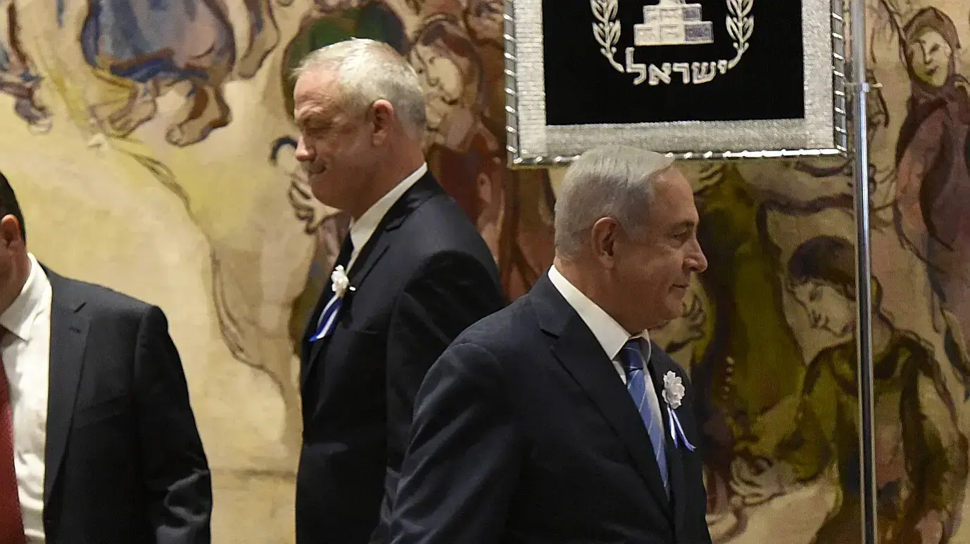 ראש הממשלה, בנימין נתניהו ויו"ר כחול לבן בני גנץ במהלך טקס השבעת הכנסת, 30 באפריל 2019 ראש הממשלה, בנימין נתניהו ויו"ר כחול לבן בני גנץ במהלך טקס השבעת הכנסת, 30 באפריל 2019