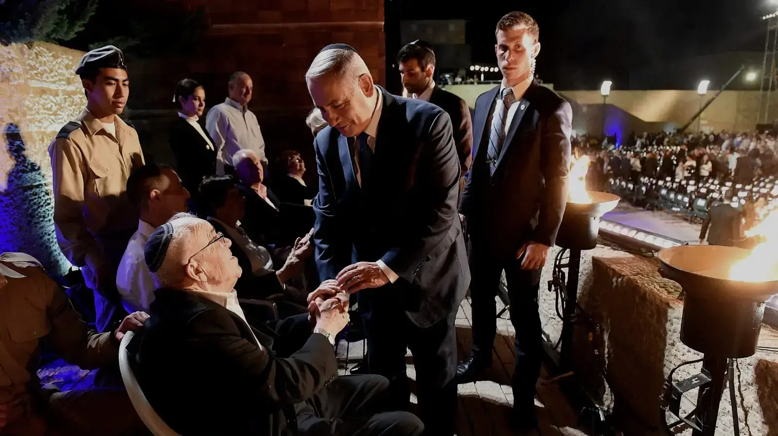 ראש הממשלה, בנימים נתניהו במהלך עצרת הזיכרון לשואה ולגבורה, יד ושם, ירושלים 1 במאי 2019 ראש הממשלה, בנימים נתניהו במהלך עצרת הזיכרון לשואה ולגבורה, יד ושם, ירושלים 1 במאי 2019
