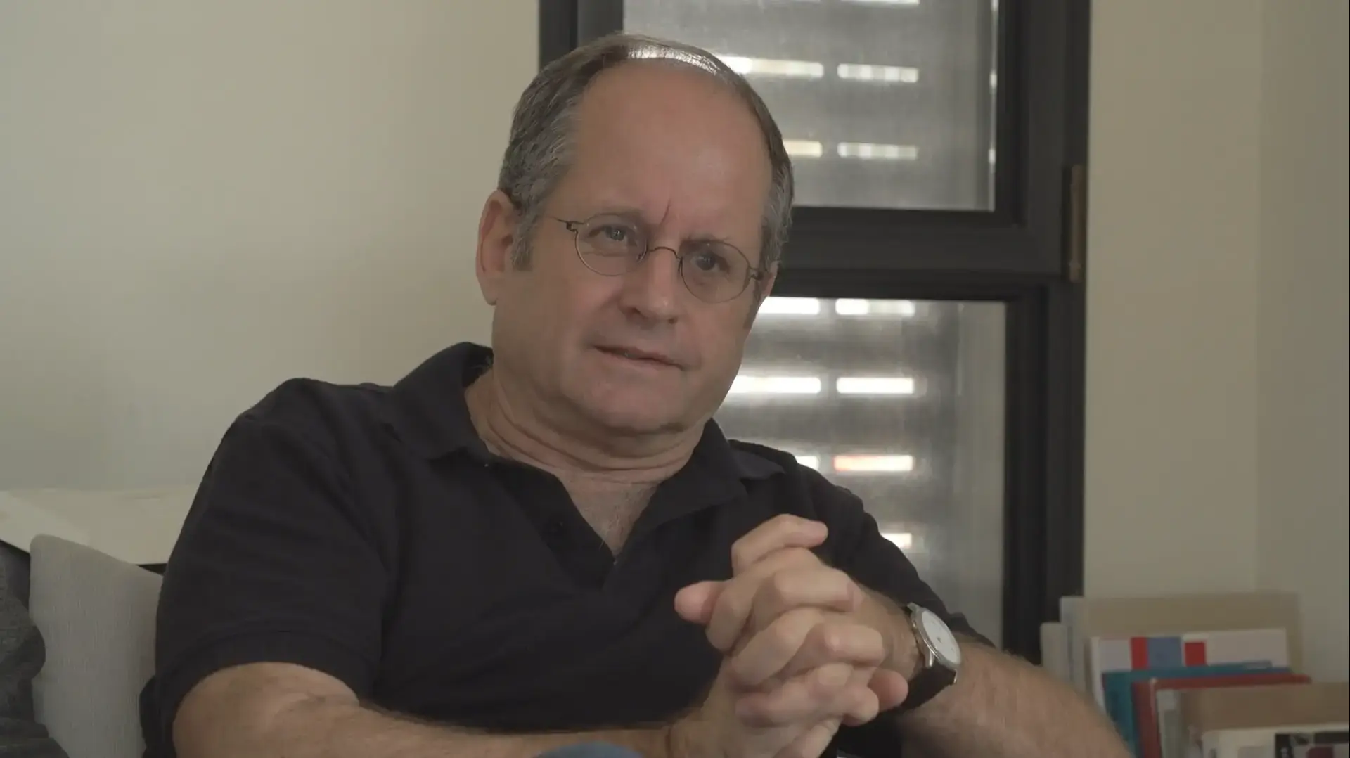 יורם הרפז מדליק משואה ביום השואה יורם הרפז מדליק משואה ביום השואה