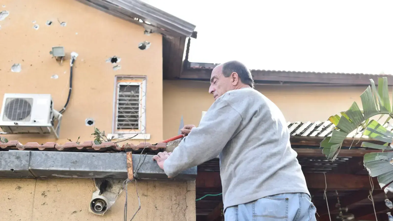 פגיעה ישירה של רקטה באשקלון, 5 במאי 2019 פגיעה ישירה של רקטה באשקלון, 5 במאי 2019