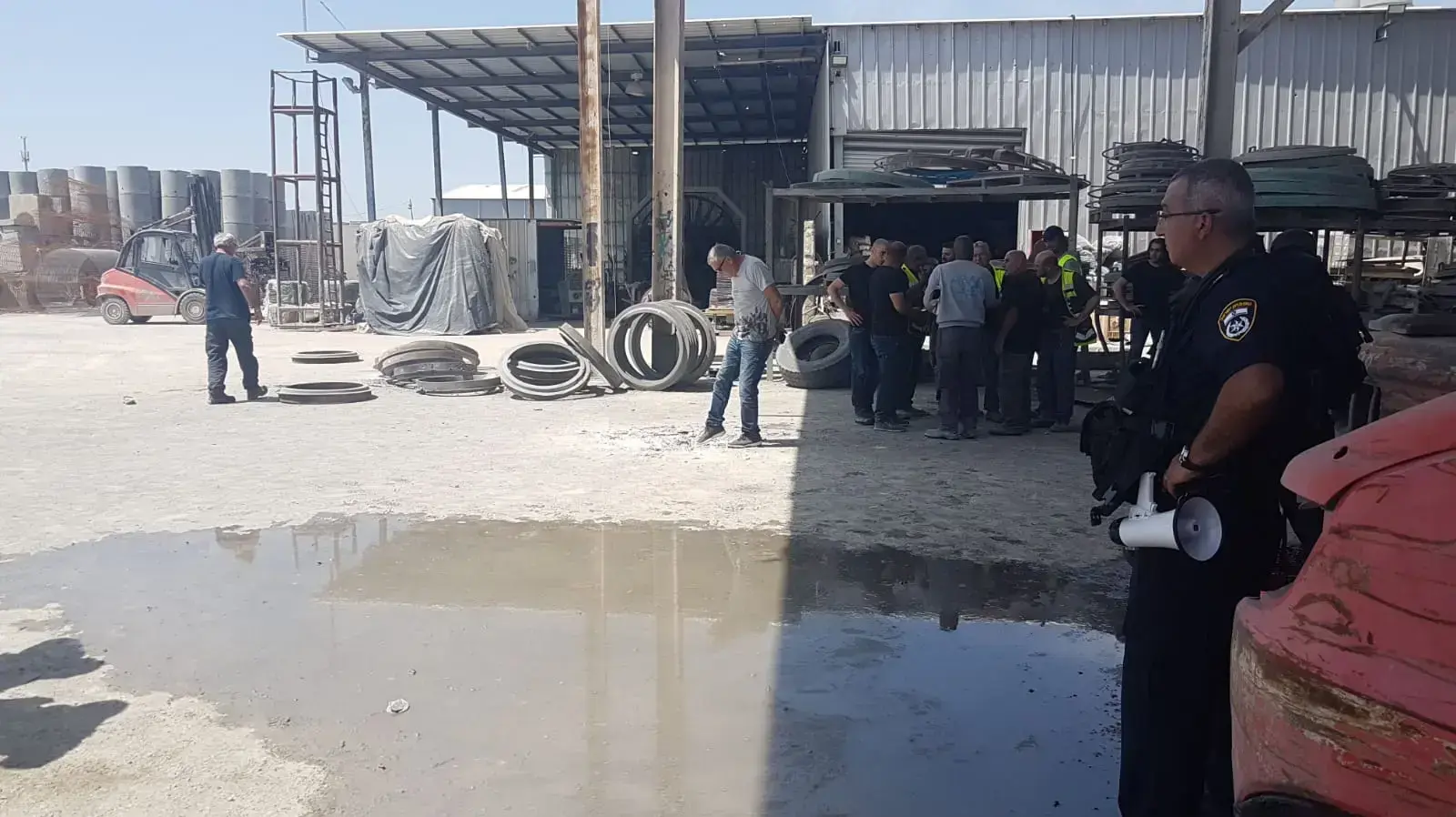 נפילת רקטה במפעל בטחון באשקלון , מאי 2019 נפילת רקטה במפעל בטחון באשקלון , מאי 2019