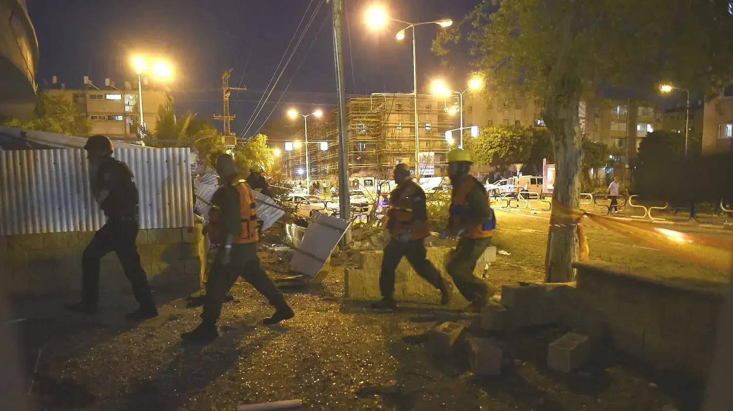 אזעקה בזירת נפילה,יהודה המכבי 15 אשדוד, 5 במאי 2019 אזעקה בזירת נפילה,יהודה המכבי 15 אשדוד, 5 במאי 2019
