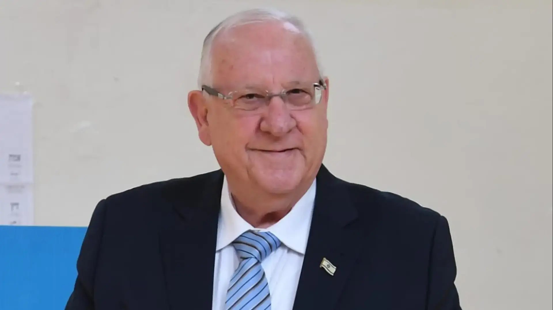 נשיא המדינה ראובן ריבלין מצביע בירושלים, 9 באפריל 2019 נשיא המדינה ראובן ריבלין מצביע בירושלים, 9 באפריל 2019