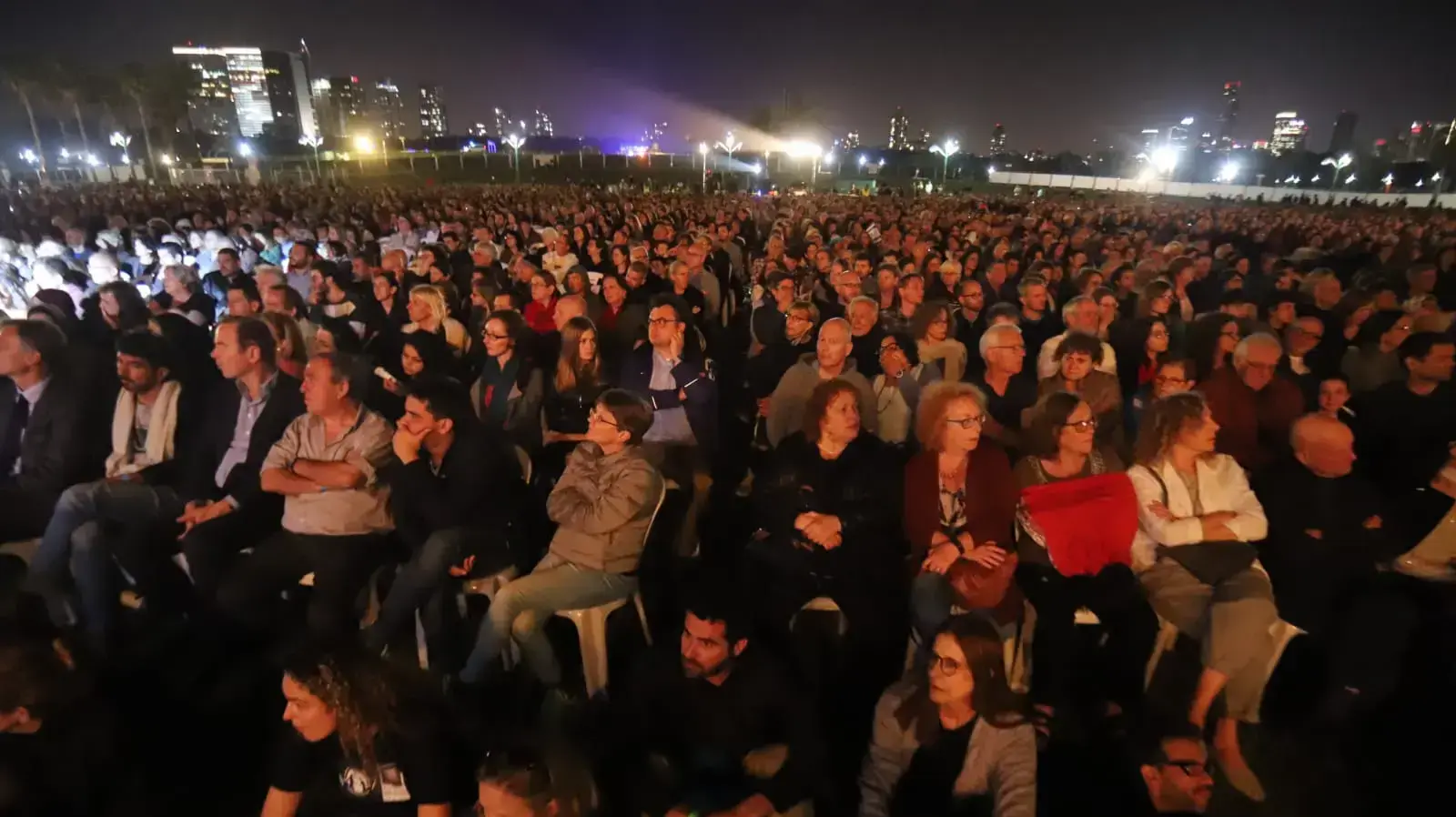 טקס הזיכרון הישראלי פלסטיני בתל אביב, 7 במאי 2019 טקס הזיכרון הישראלי פלסטיני בתל אביב, 7 במאי 2019