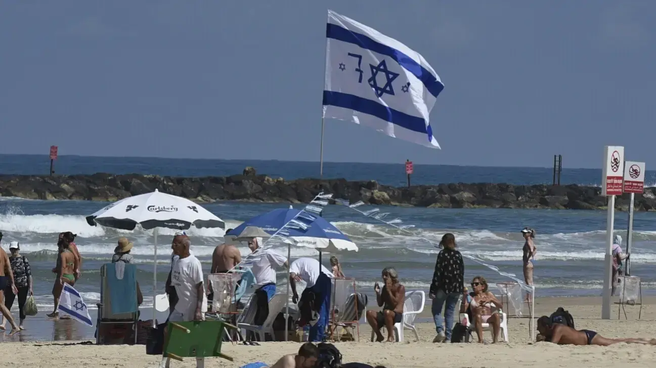 מתארגנים למנגלים במסגרת יום העצמאות בתל אביב 9 במאי 2019 מתארגנים למנגלים במסגרת יום העצמאות בתל אביב 9 במאי 2019