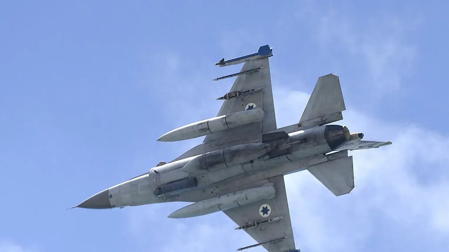 מטס חיל האוויר בשמי תל אביב 9 במאי 2019 מטס חיל האוויר בשמי תל אביב 9 במאי 2019