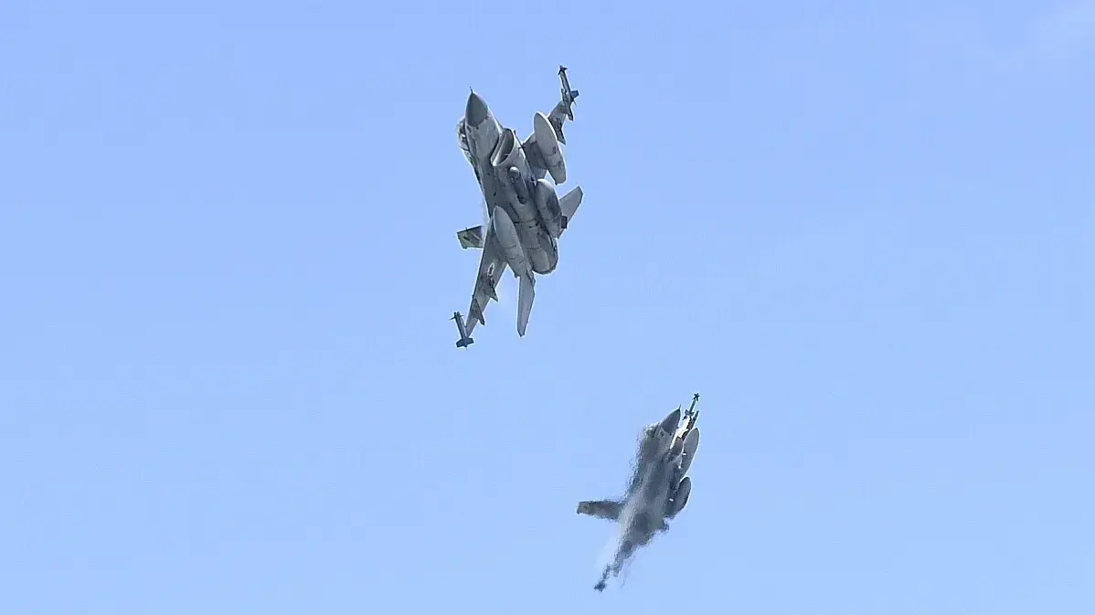 מטס חיל האוויר בשמי תל אביב 9 במאי 2019 מטס חיל האוויר בשמי תל אביב 9 במאי 2019
