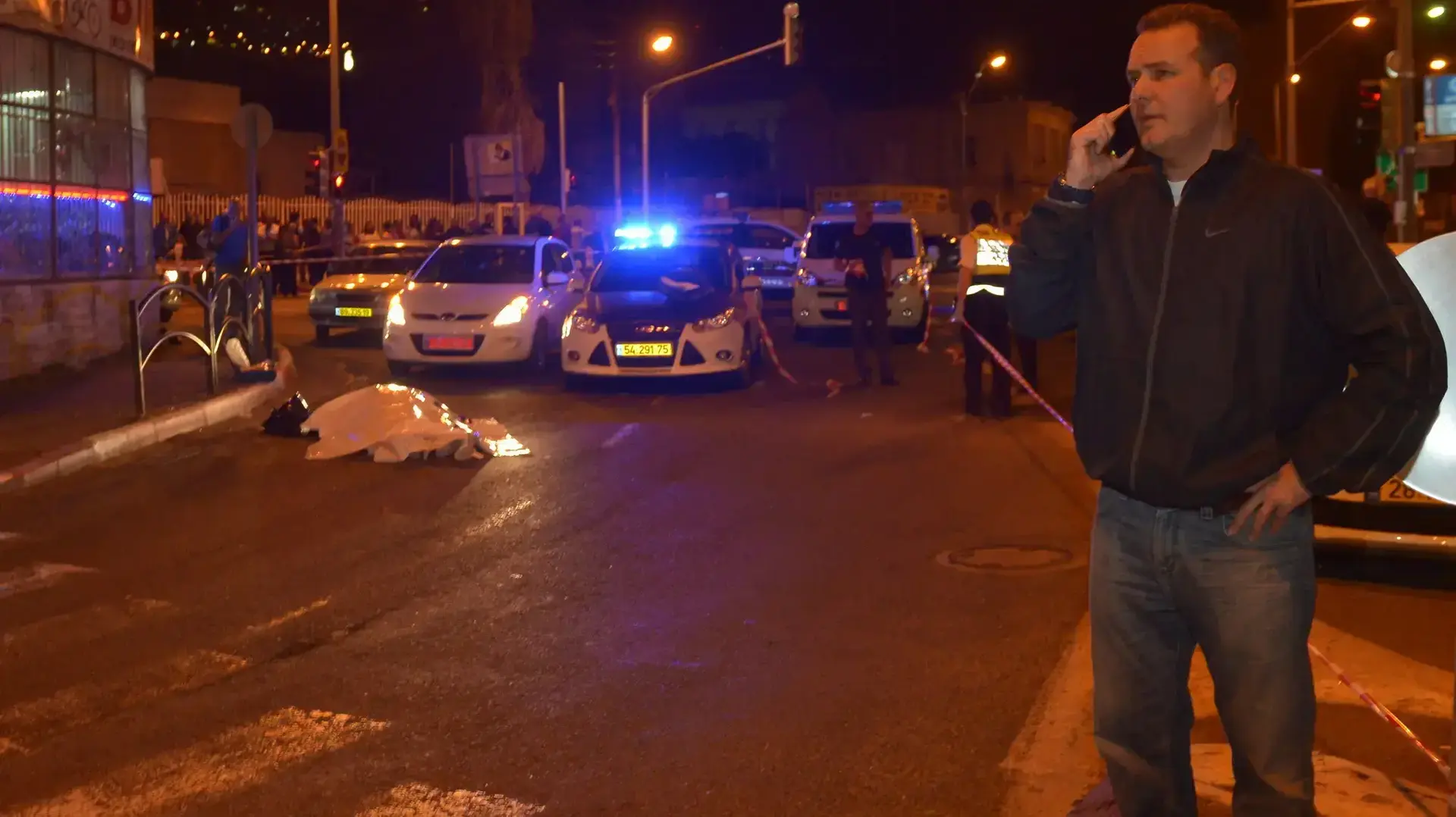 רצח בחיפה מאסר עולם ושבע שנות מאסר בגין רצח 
