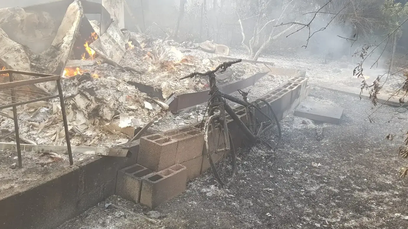 נזקי שריפה במבוא מודיעים 23 במאי 2019 נזקי שריפה במבוא מודיעים 23 במאי 2019