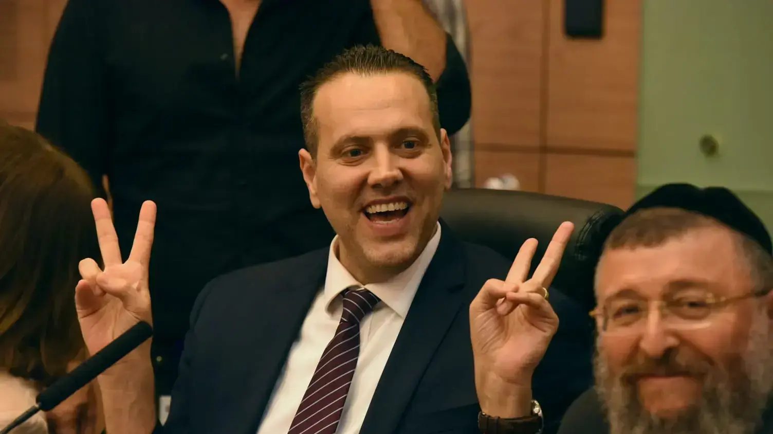 מיקי זוהר בועדת הכנסת 27 במאי 2019 מיקי זוהר מיקי זוהר בועדת הכנסת 27 במאי 2019 מיקי זוהר