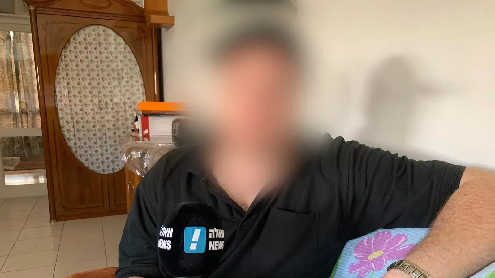 פגוע נפש נכנס לסלקום לתקן מכשיר נייד, וייצא עם נייד חדש שלא רצה לקנות וחוב של אלפי שקלים פגוע נפש נכנס לסלקום לתקן מכשיר נייד, וייצא עם נייד חדש שלא רצה לקנות וחוב של אלפי שקלים