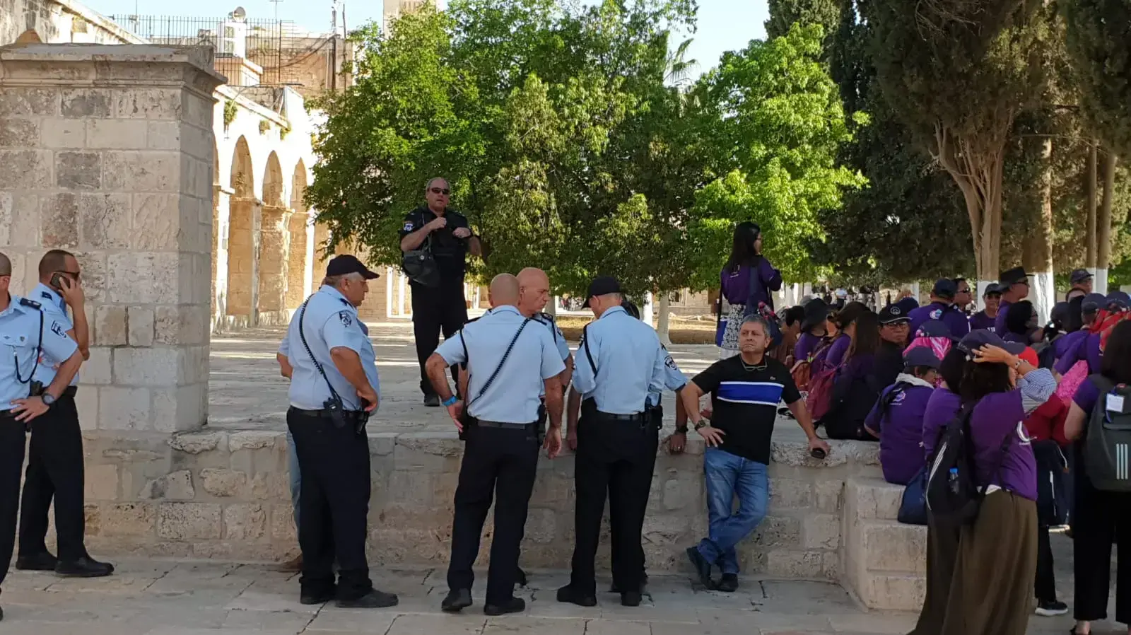 הפרות סדר בהר הבית לרגל יום ירושלים הפרות סדר בהר הבית לרגל יום ירושלים