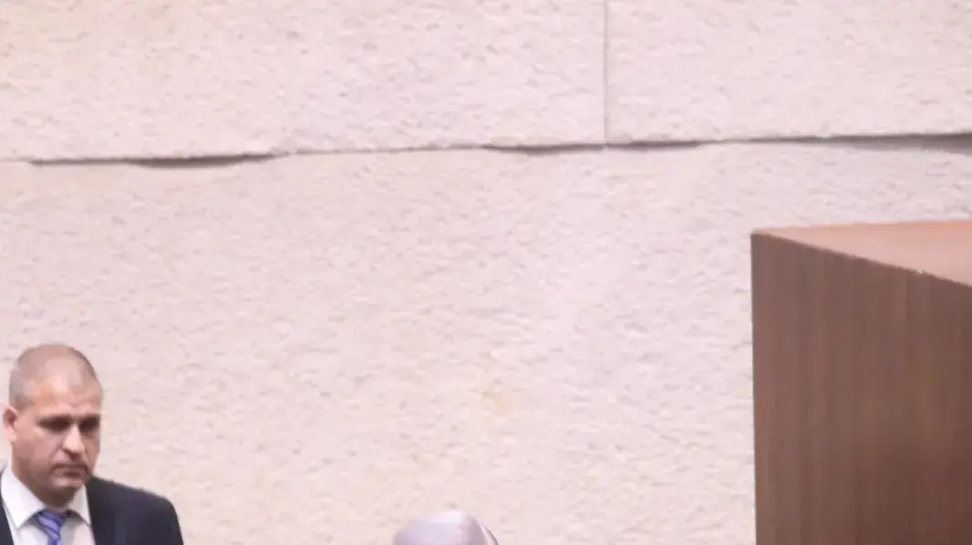 ראש הממשלה, בנימין נתניהו במהלך בחירת מבקר המדינה, כנסת, ירושלים 3 ביוני 2019 ראש הממשלה, בנימין נתניהו במהלך בחירת מבקר המדינה, כנסת, ירושלים 3 ביוני 2019