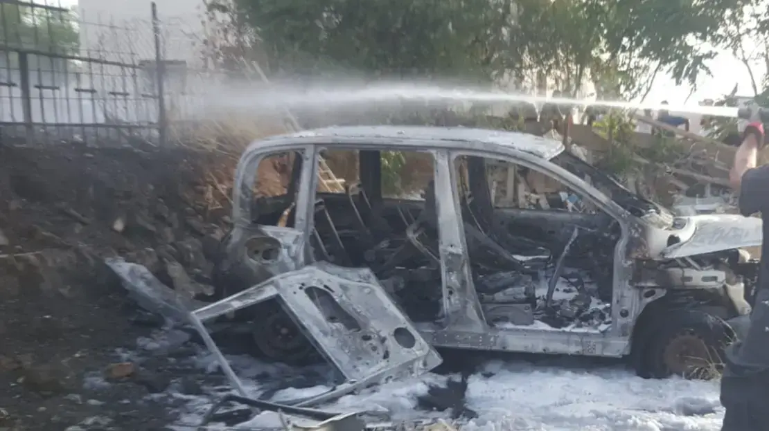 הרכב שניזוק בעקבות השריפה שפקדה את כפר גי׳ב צפונית לירושלים 4 בינוי 2019 הרכב שניזוק בעקבות השריפה שפקדה את כפר גי׳ב צפונית לירושלים 4 בינוי 2019