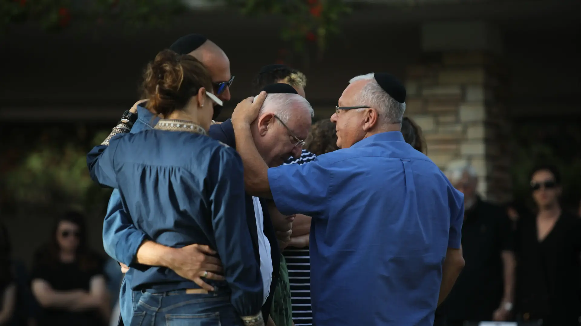הלוויתה של נחמה ריבלין רעיית נשיא המדינה בחלקת גדולי האומה בהר הרצל, 5 ביוני 2019 הלוויתה של נחמה ריבלין רעיית נשיא המדינה בחלקת גדולי האומה בהר הרצל, 5 ביוני 2019
