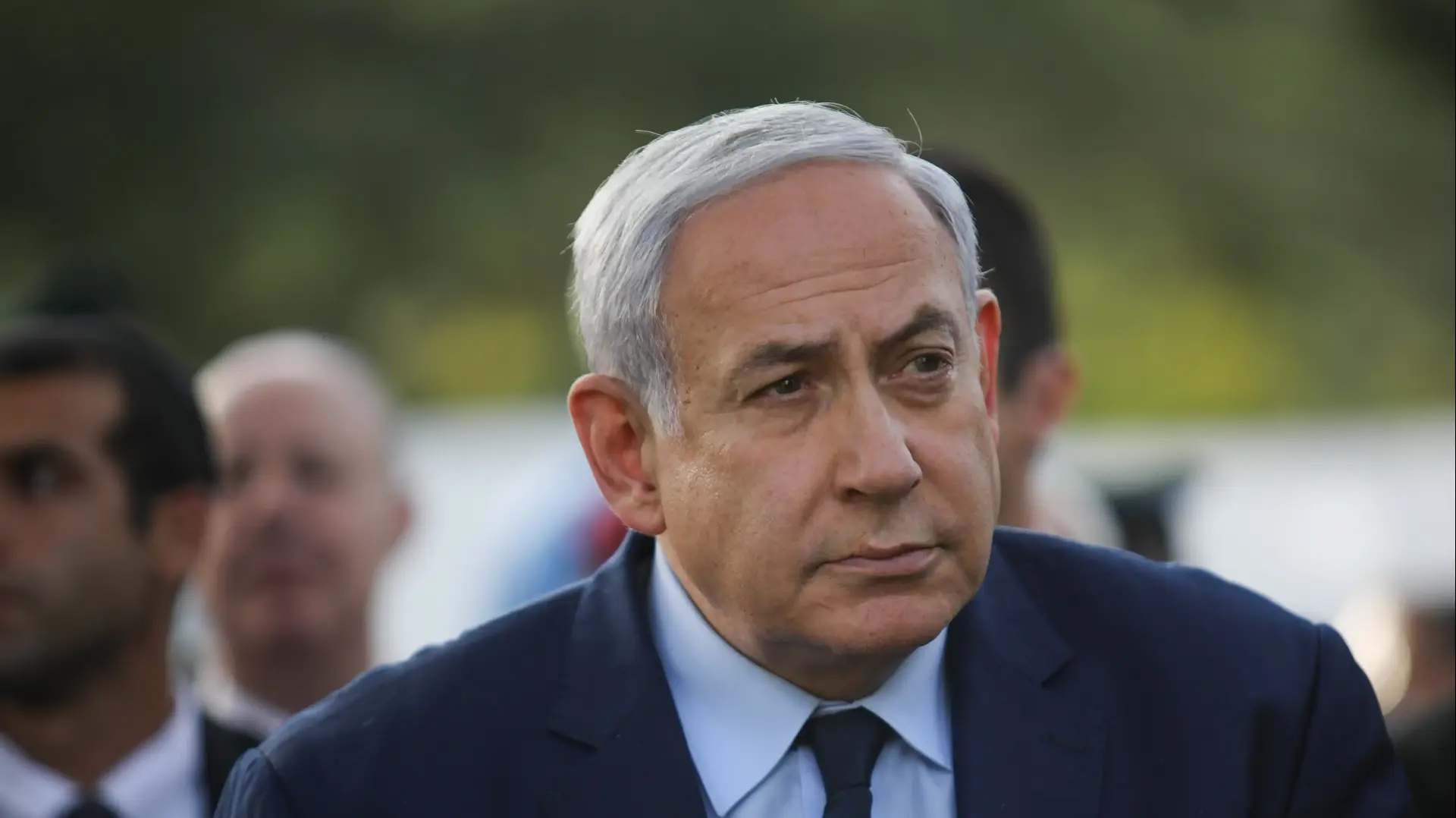 ראש הממשלה בנימין נתניהו בהלוויתה של נחמה ריבלין בהר הרצל, 5 ביוני 2019 ראש הממשלה בנימין נתניהו בהלוויתה של נחמה ריבלין בהר הרצל, 5 ביוני 2019
