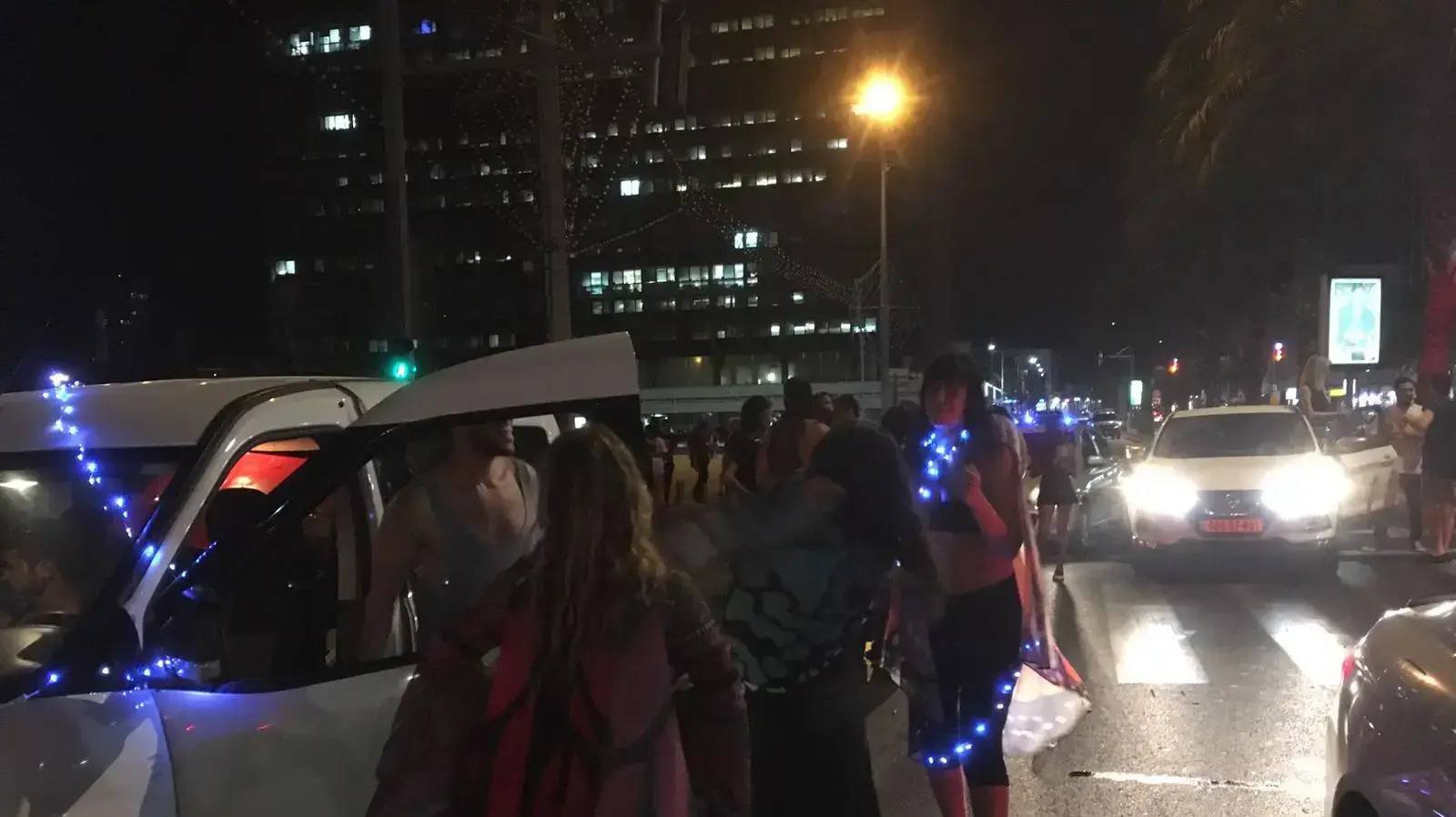 הפגנה בתל אביב במחאה על ביטול פסטיבל הטראנס דוף, 8 יוני 2019 הפגנה בתל אביב במחאה על ביטול פסטיבל הטראנס דוף, 8 יוני 2019