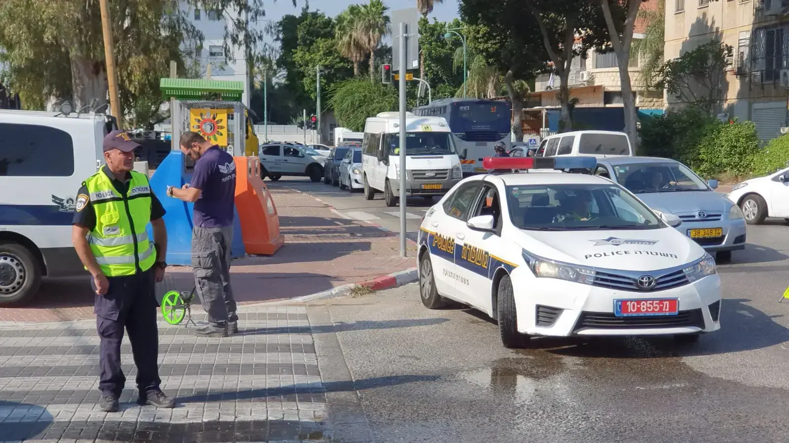 ילד בן 9 נפצע קשה מפגיעת אוטובוס בחדרה ילד בן 9 נפצע קשה מפגיעת אוטובוס בחדרה