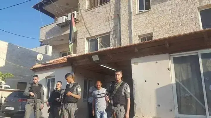 חילופי אש בין צה"ל למנגנוני הביטחון הפלסטיניים במטה הביטחון המסכל בשכם חילופי אש בין צה"ל למנגנוני הביטחון הפלסטיניים במטה הביטחון המסכל בשכם