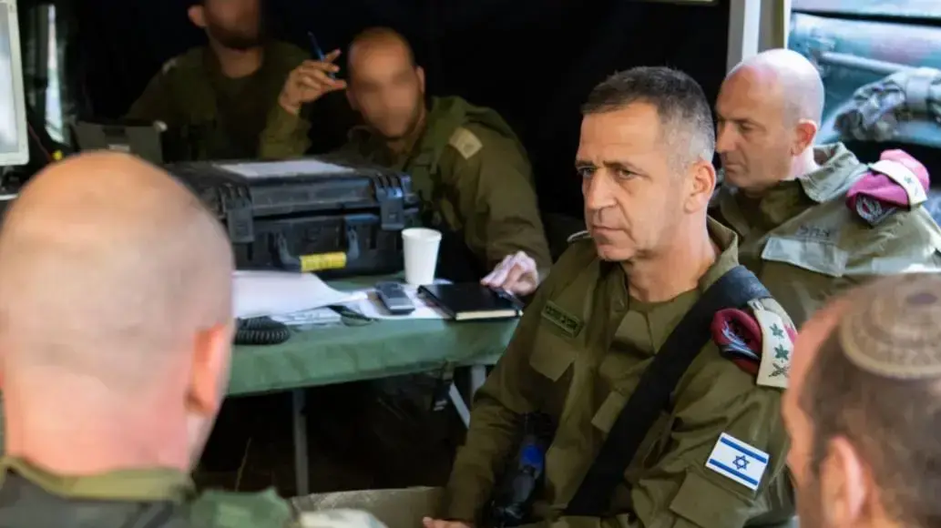 הרמטכ"ל, אביב כוכבי בסיום תרגיל צבאי נרחב ורב-זרועי לתרגול תרחישי מוכנות בזירה צפונית הרמטכ"ל, אביב כוכבי בסיום תרגיל צבאי נרחב ורב-זרועי לתרגול תרחישי מוכנות בזירה צפונית