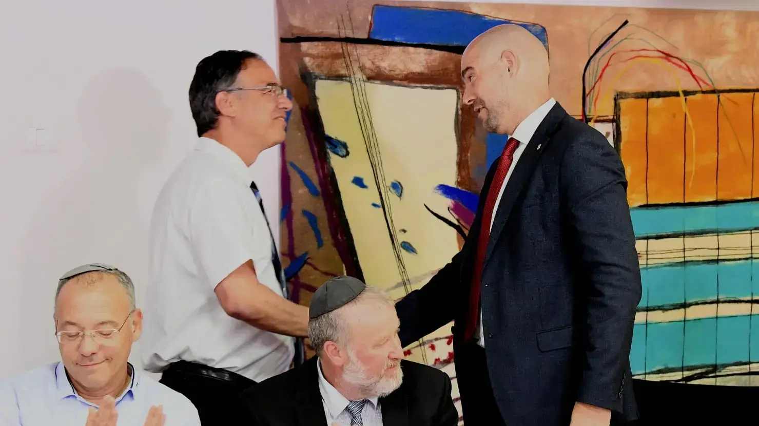 פריקליט המדינה, שי ניצן ושר המשפטים הנכנס, אמיר אוחנה במהלך טקס קבלת פנים לשר המשפטים, משרד המשפטים, ירושלים 23 ביוני 2019 פריקליט המדינה, שי ניצן ושר המשפטים הנכנס, אמיר אוחנה במהלך טקס קבלת פנים לשר המשפטים, משרד המשפטים, ירושלים 23 ביוני 2019