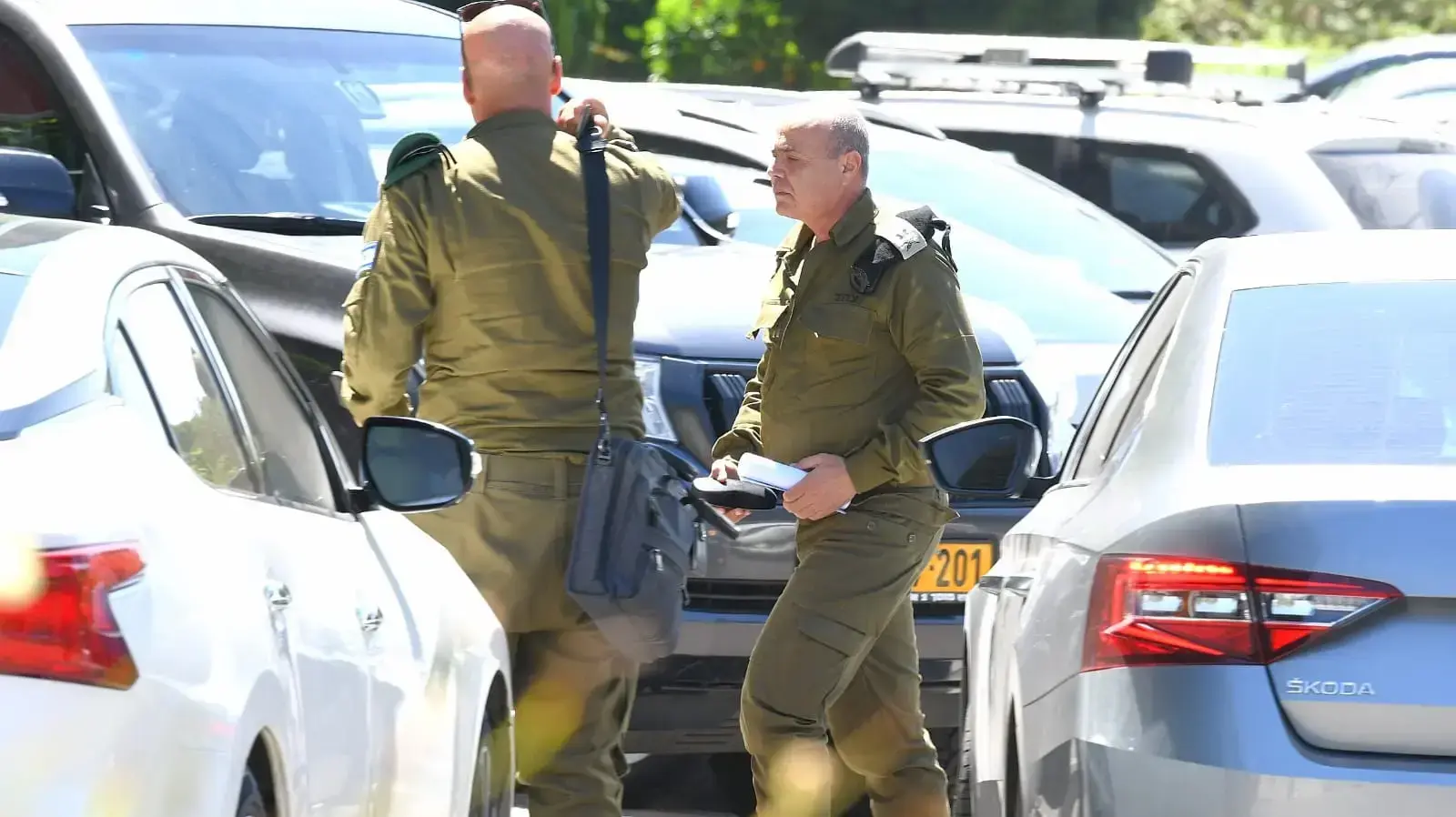 המתפ"ש, כמיל אבו רוקון בדרכו לפגישה עם שר האוצר משה כחלון ונציג הרשות הפלסטינית בירושלים 26 ביוני 2019 המתפ"ש, כמיל אבו רוקון בדרכו לפגישה עם שר האוצר משה כחלון ונציג הרשות הפלסטינית בירושלים 26 ביוני 2019