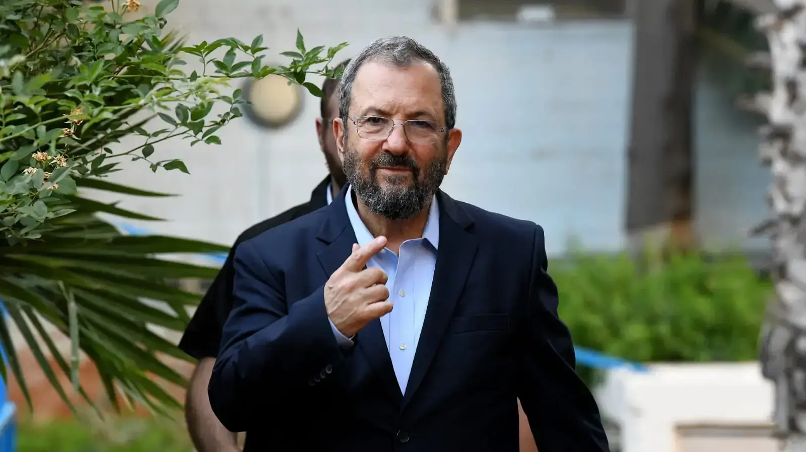 אהוד ברק, בעת יציאתו מבית סוקולוב לאחר מסע"ת בה הכריז על הקמת מפלגה חדשה 26 ביוני 2019 