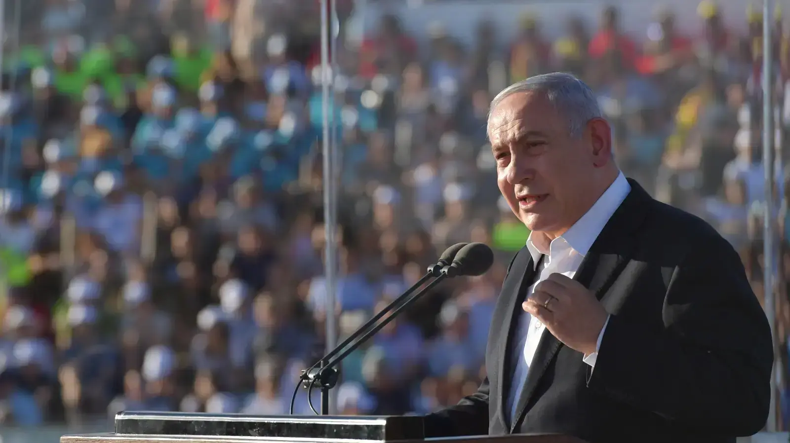ראש הממשלה, בנימין נתניהו במהלך  טקס "מסדר כנפיים", בסיס חיל האוויר, חצרים 27 ביוני 2019