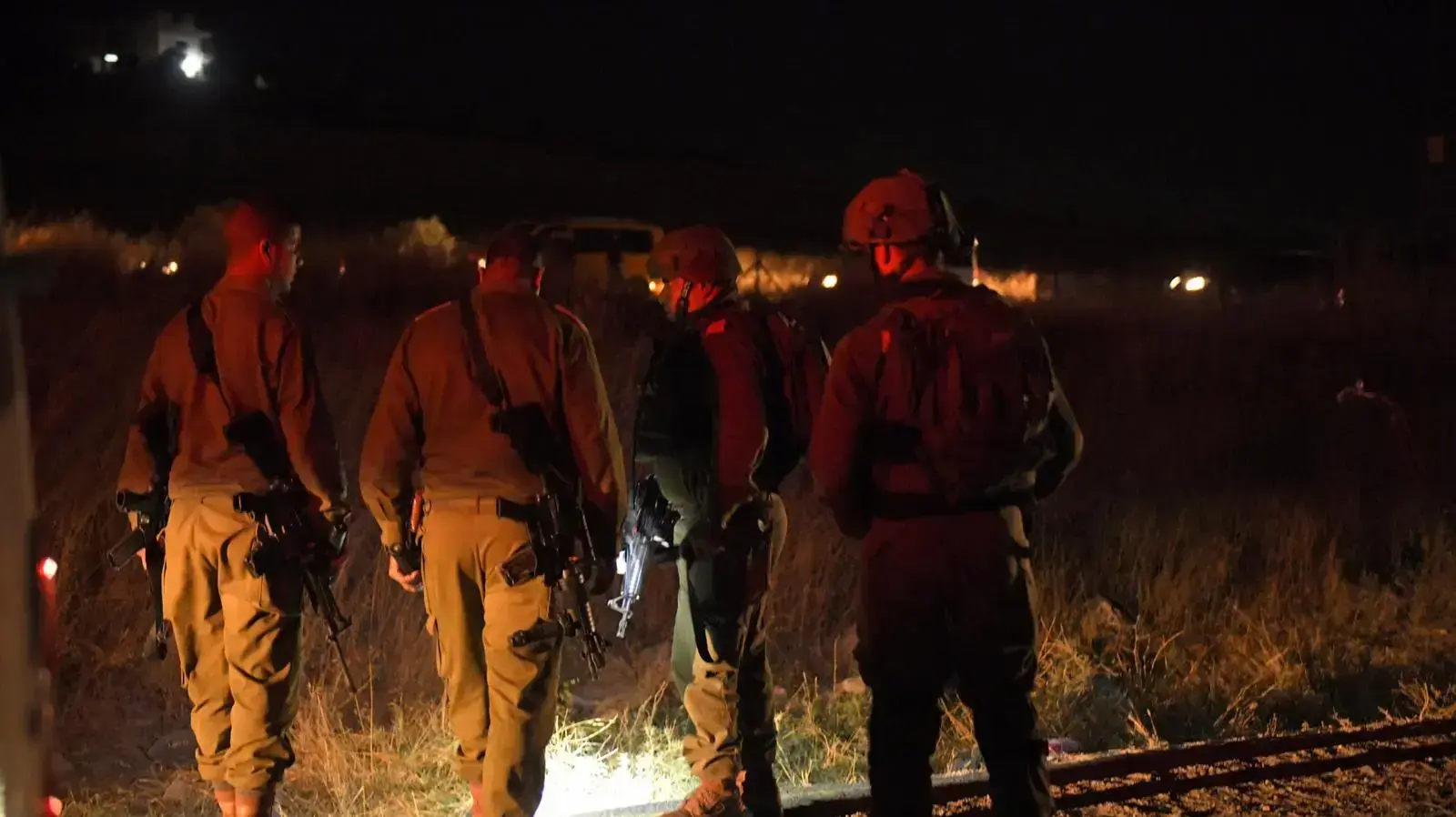 פעילות צה"ל ביו"ש לאיתור המחבל מפיגוע הדריסה בחיזמא - 7/7 פעילות צה"ל ביו"ש לאיתור המחבל מפיגוע הדריסה בחיזמא - 7/7