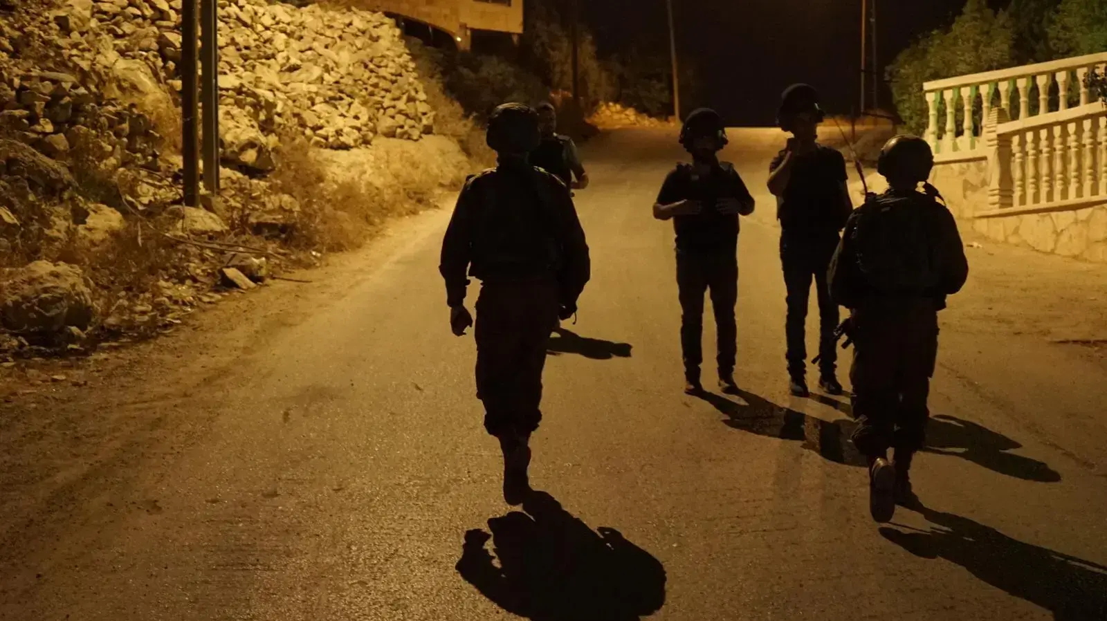 פעילות צה"ל ביו"ש לאיתור המחבל מפיגוע הדריסה בחיזמא - 7/7 פעילות צה"ל ביו"ש לאיתור המחבל מפיגוע הדריסה בחיזמא - 7/7