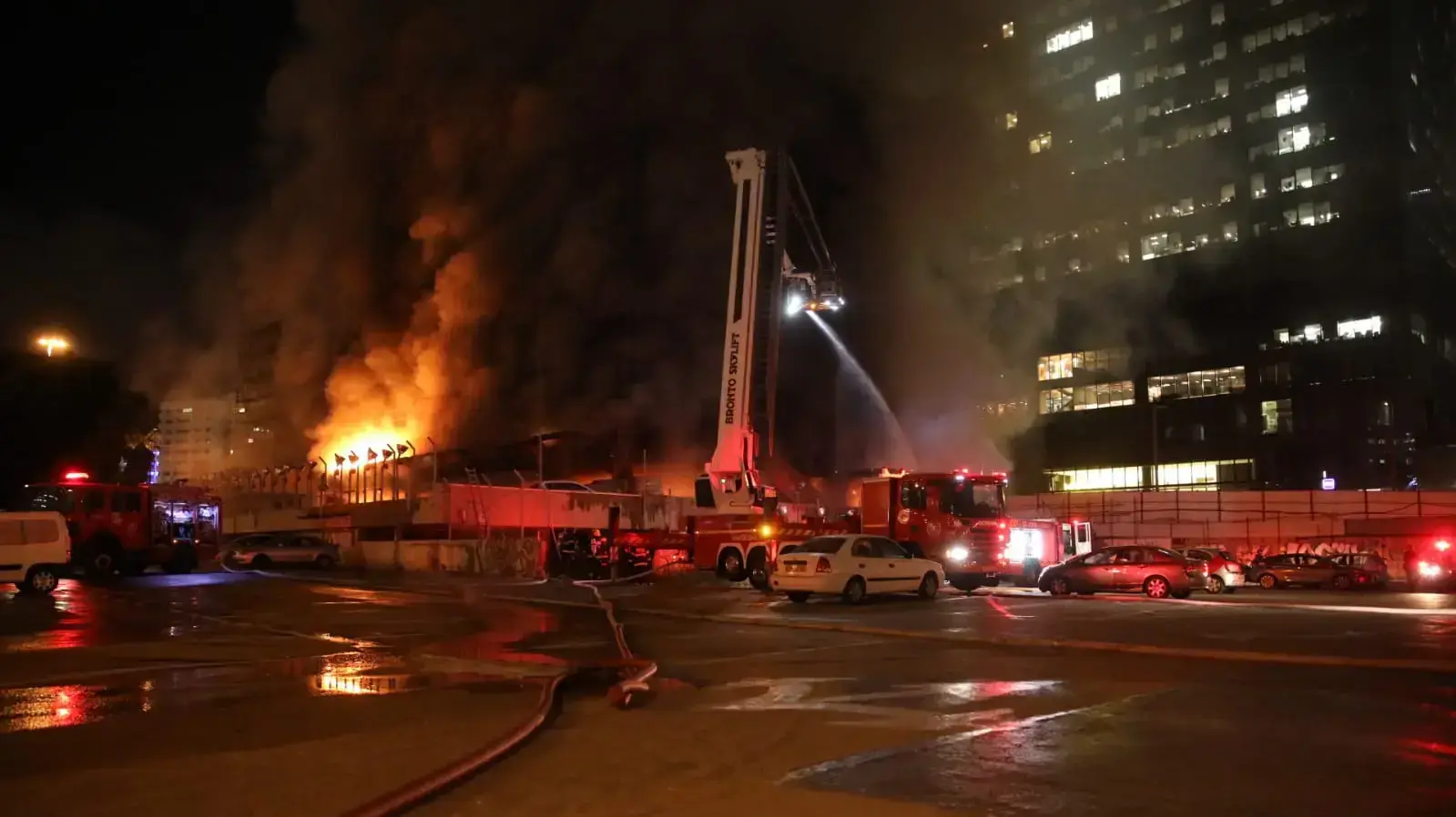 שריפה בתל אביב 7 ביוני 2019 שריפה בתל אביב 7 ביוני 2019