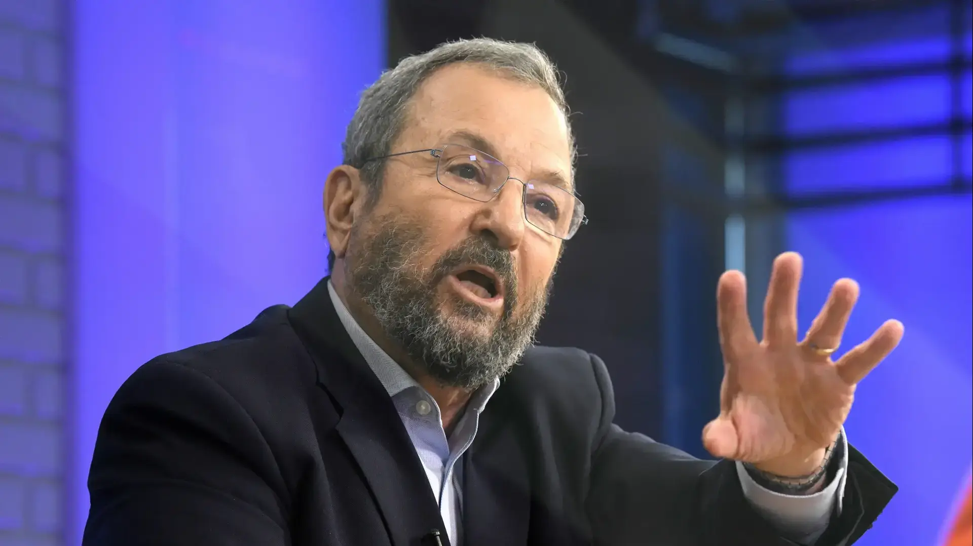 אהוד ברק בראיון באולפן וואלה!NEWS, 9 ביולי 2019 אהוד ברק בראיון באולפן וואלה!NEWS, 9 ביולי 2019