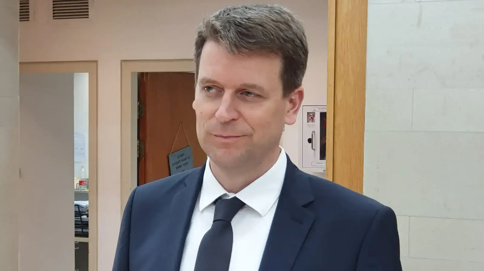 עורך הדין דוד פורר המייצג את בני משפחתו של אורון ירדן - 10/7 עורך הדין דוד פורר המייצג את בני משפחתו של אורון ירדן - 10/7