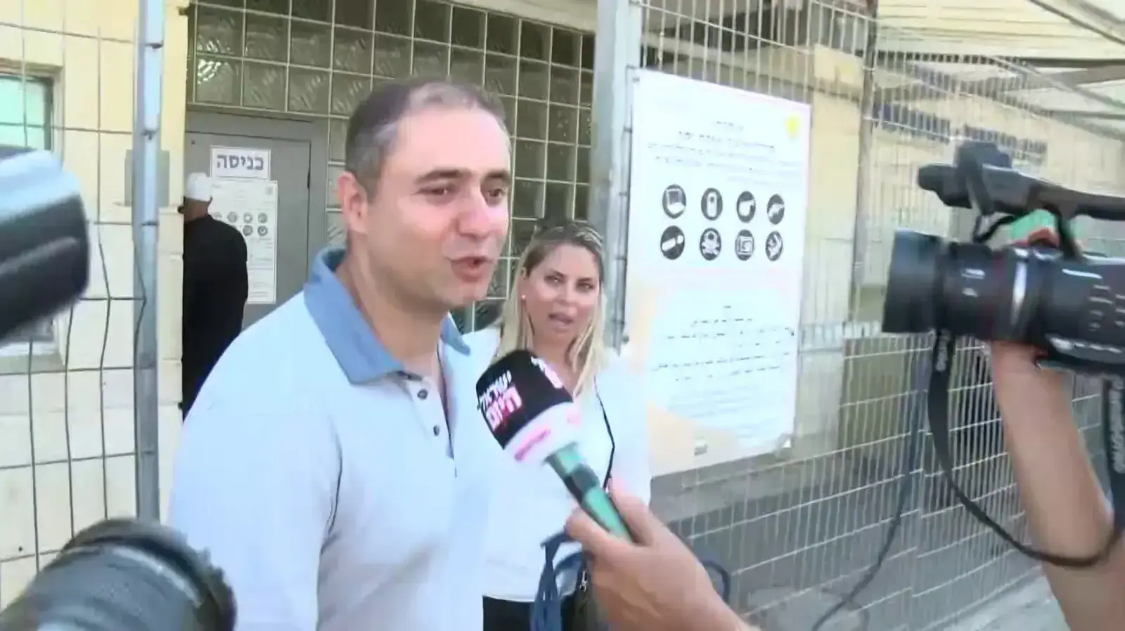 ערן מלכה בעת שחרורו מכלא השרון 11 ביוני 2019 ערן מלכה בעת שחרורו מכלא השרון 11 ביוני 2019
