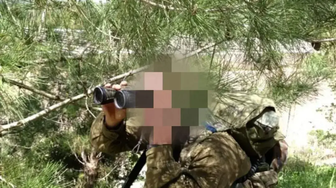 מאור לוטם (שם בדוי) מאור לוטם (שם בדוי)