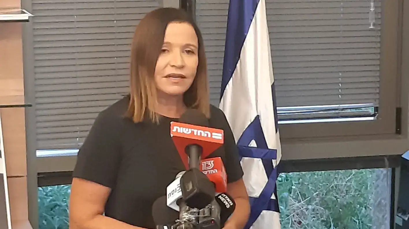 שלי יחימוביץ', בממהלך מסע"ת בכנסת, ירושלים 16 ביוני 2019 