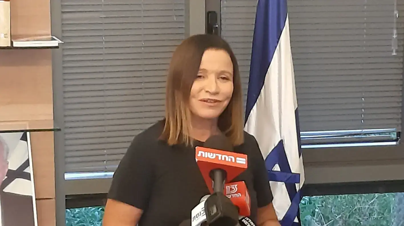 שלי יחימוביץ', בממהלך מסע"ת בכנסת, ירושלים 16 ביוני 2019 