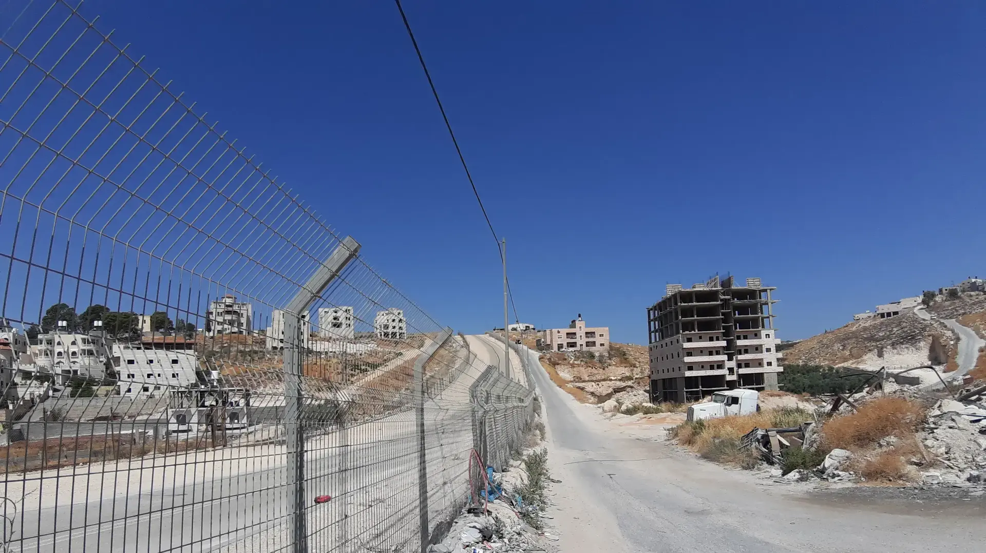 תמונות מצור באהר של מבנים שהוצא להם צו הריסה - לכתבת הריסות תמונות מצור באהר של מבנים שהוצא להם צו הריסה - לכתבת הריסות