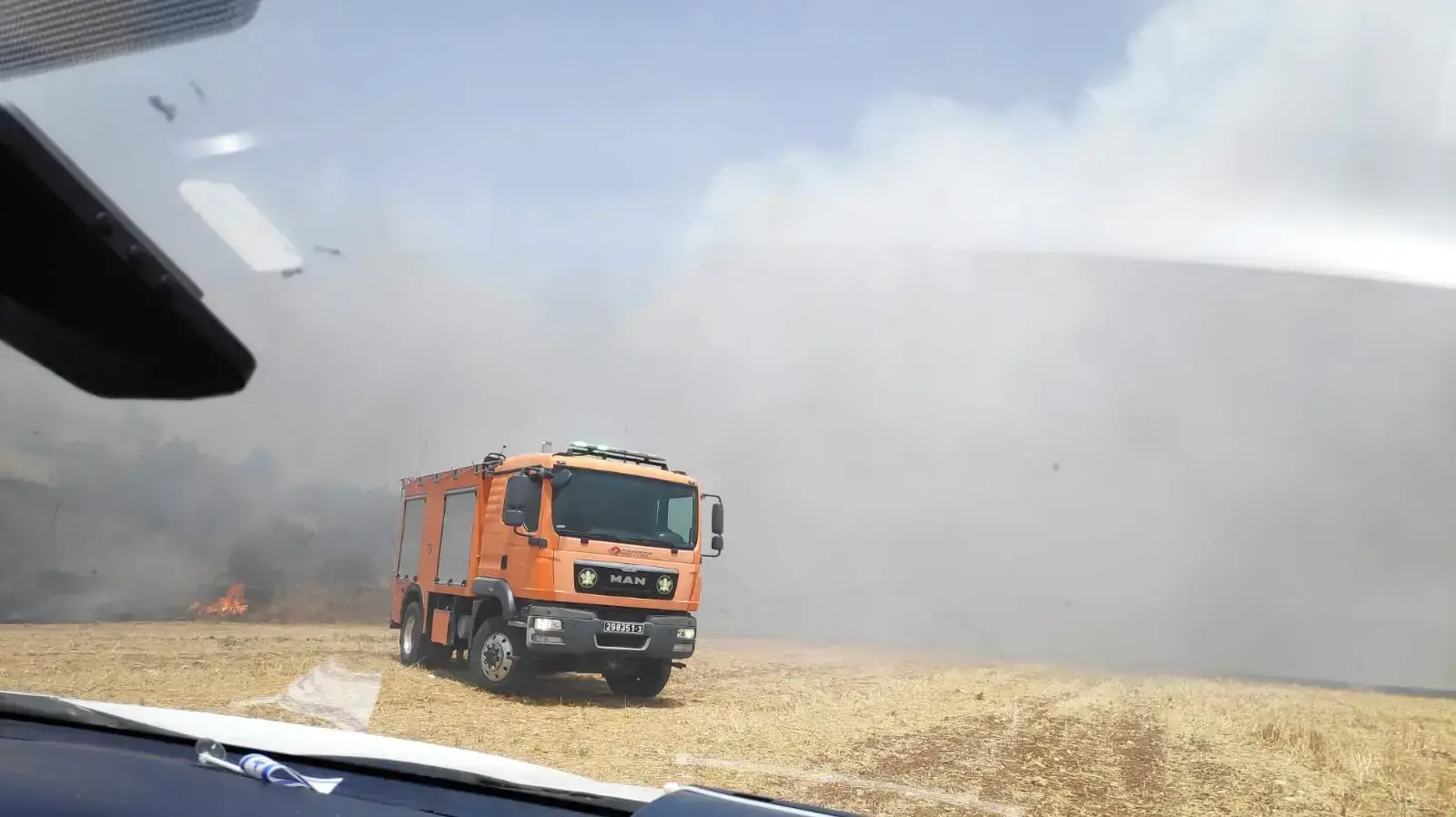 שריפה בשל השרב הכבד,אזור אדרת 17 ביולי 2019 שריפה בשל השרב הכבד,אזור אדרת 17 ביולי 2019