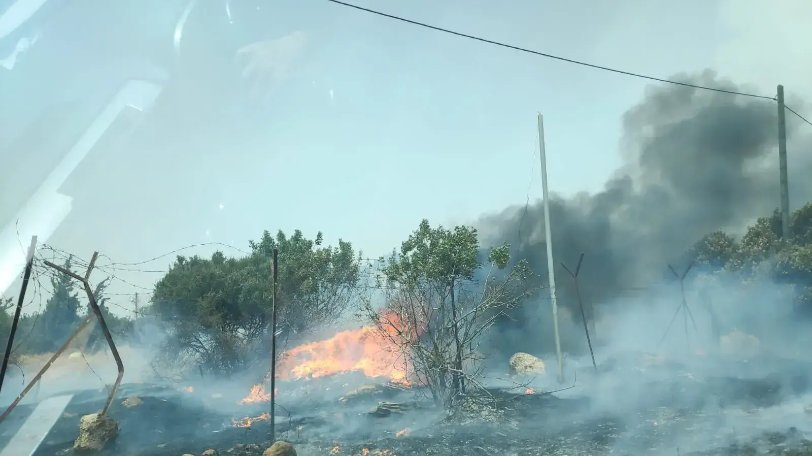 שריפה בשל השרב הכבד,אזור אדרת 17 ביולי 2019 שריפה בשל השרב הכבד,אזור אדרת 17 ביולי 2019